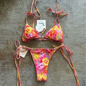 Kulanis Kinis Sunny Sangria Bikini NWT